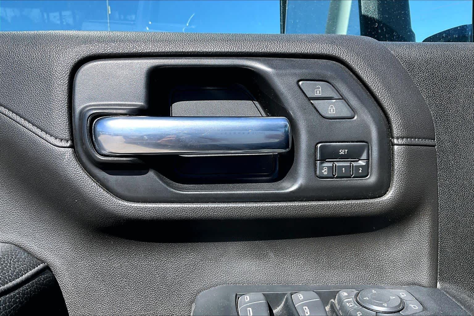 2023 GMC Sierra 2500HD Denali Summit White at AutoNation USA Houston