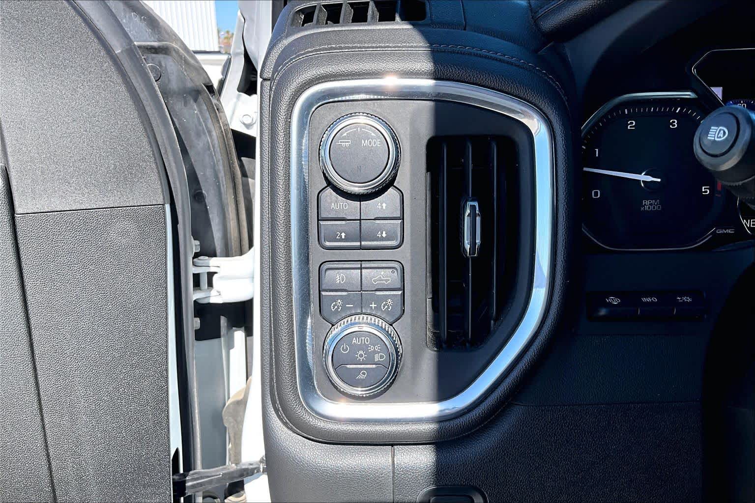 2023 GMC Sierra 2500HD Denali Summit White at AutoNation USA Houston