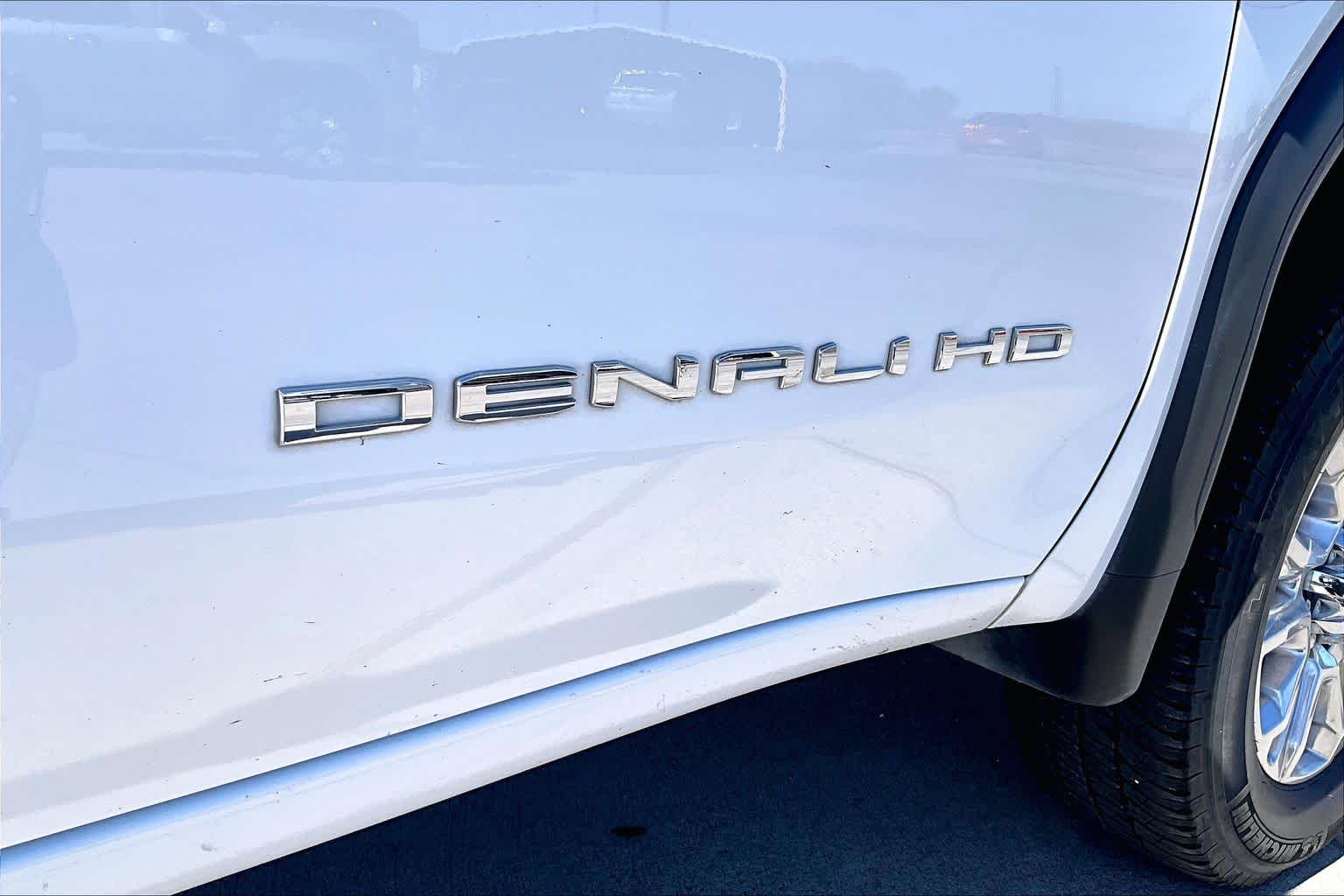 2023 GMC Sierra 2500HD Denali Summit White at AutoNation USA Houston