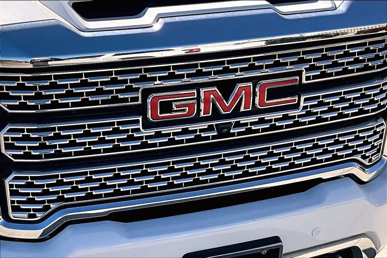 2023 GMC Sierra 2500HD Denali Summit White at AutoNation USA Houston