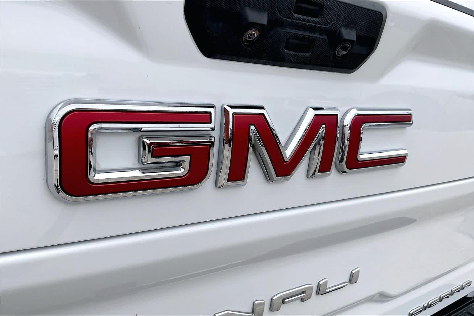 2023 GMC Sierra 2500HD Denali Summit White at Ron Craft Chevrolet Cadillac