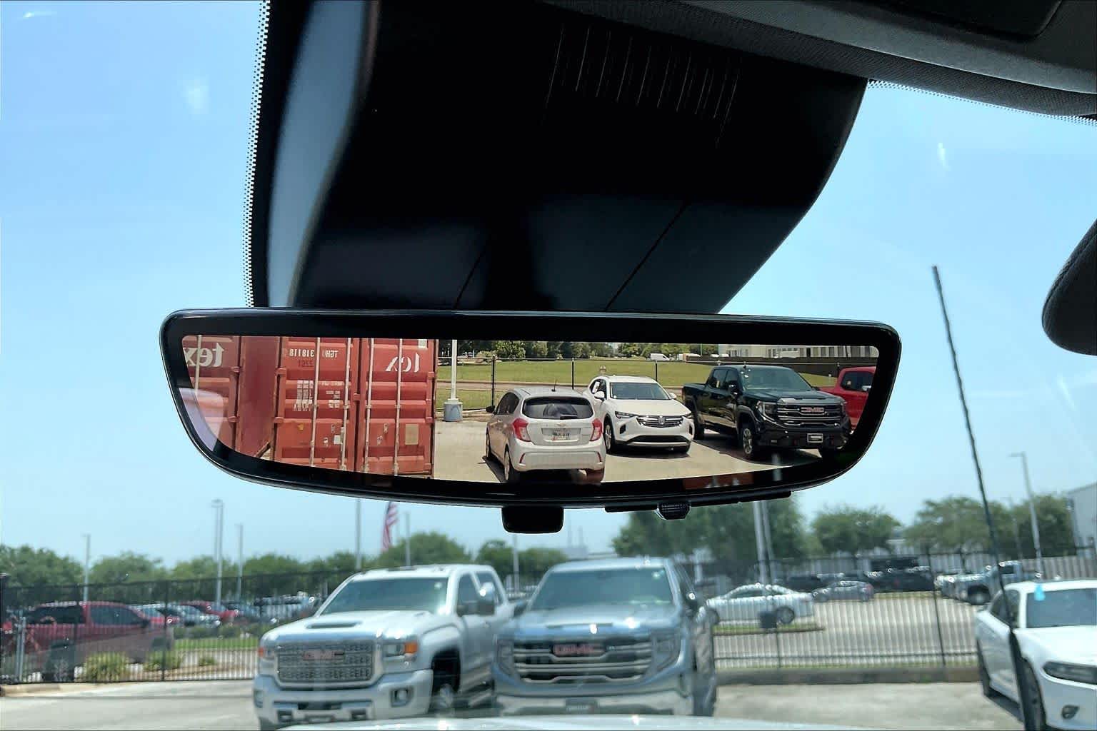 2024 GMC Sierra 2500HD Denali White Frost Tricoat at Friendly Ford Crosby