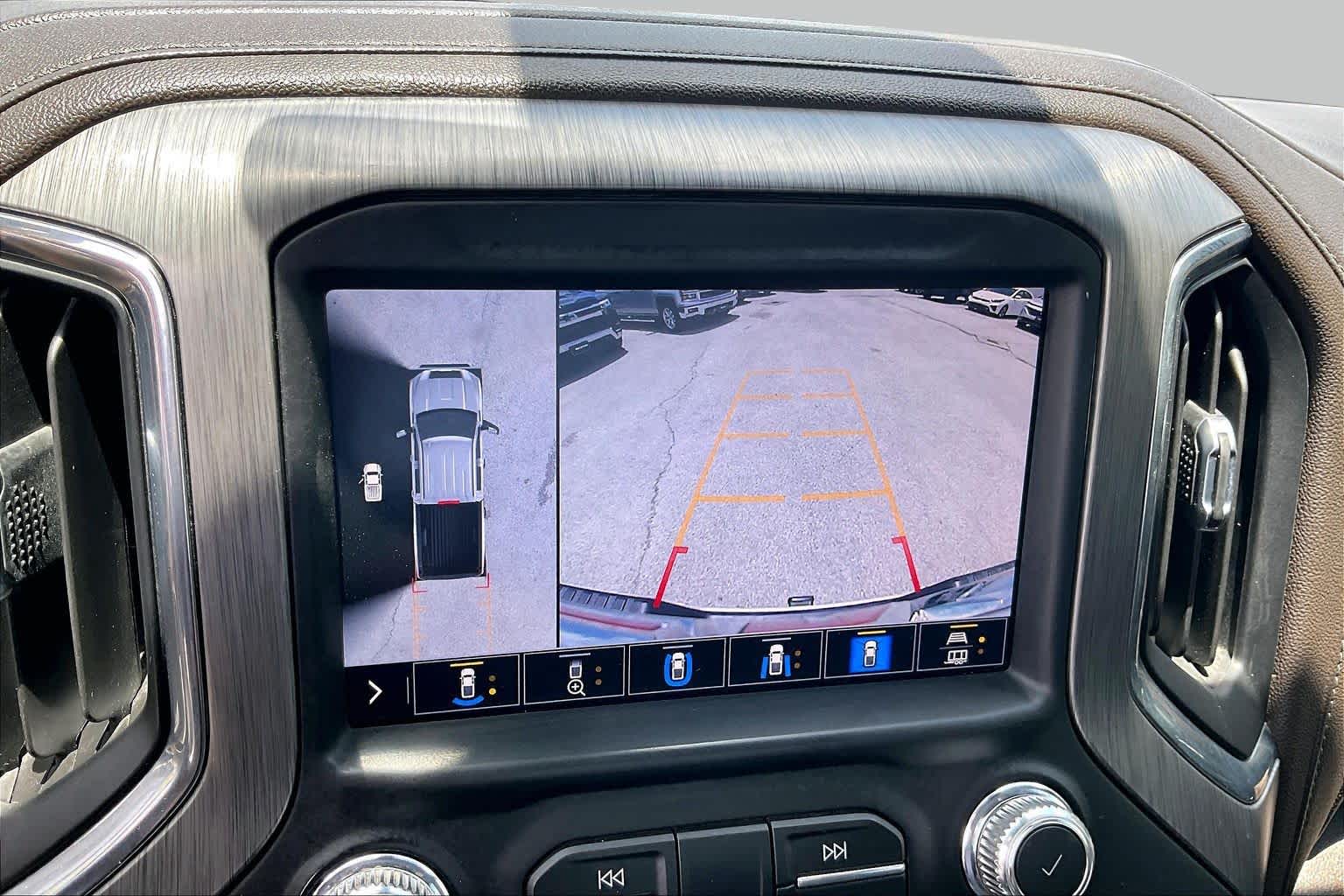 2022 GMC Sierra 2500HD Denali White Frost Tricoat at Honda of Clear Lake