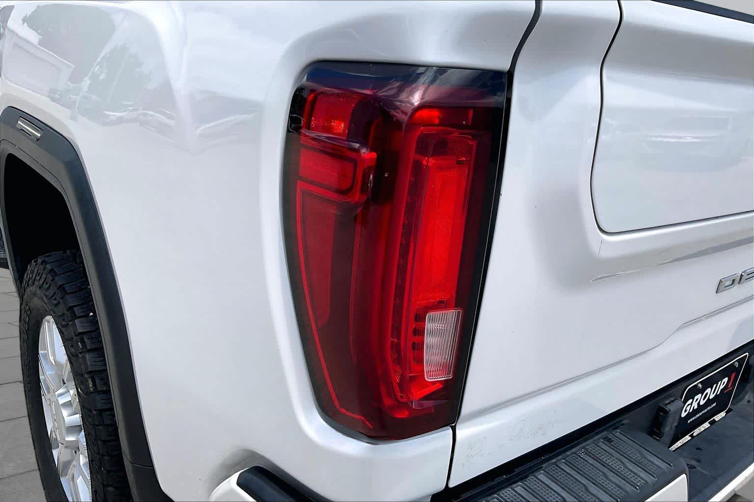 2022 GMC Sierra 2500HD Denali White Frost Tricoat at Honda of Clear Lake