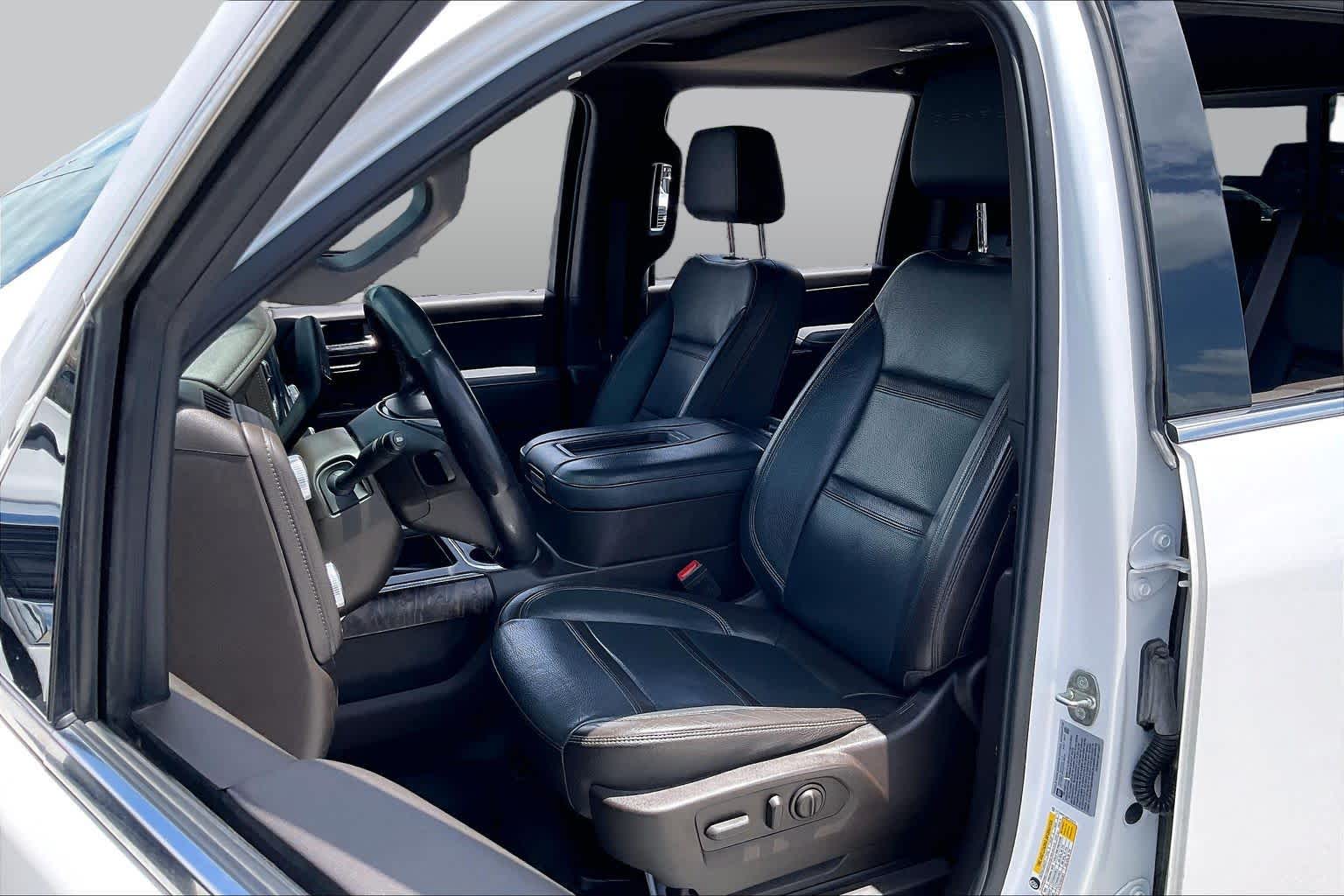 2022 GMC Sierra 2500HD Denali White Frost Tricoat at Honda of Clear Lake
