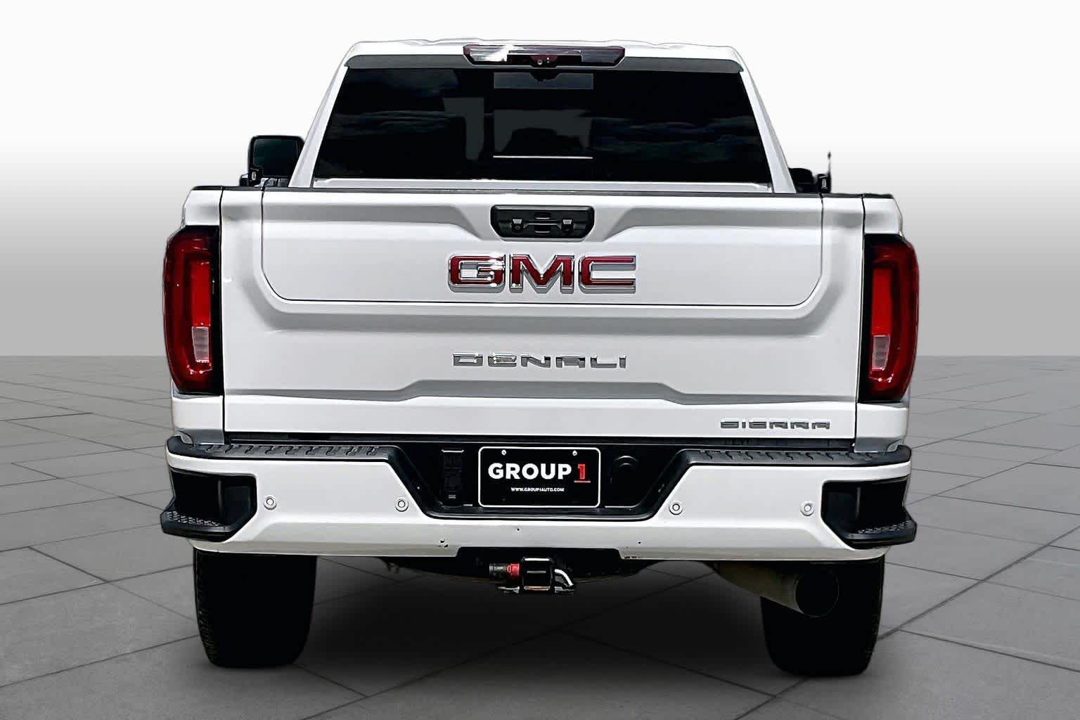 2023 GMC Sierra 2500HD Denali White Frost Tricoat at HGreg Houston