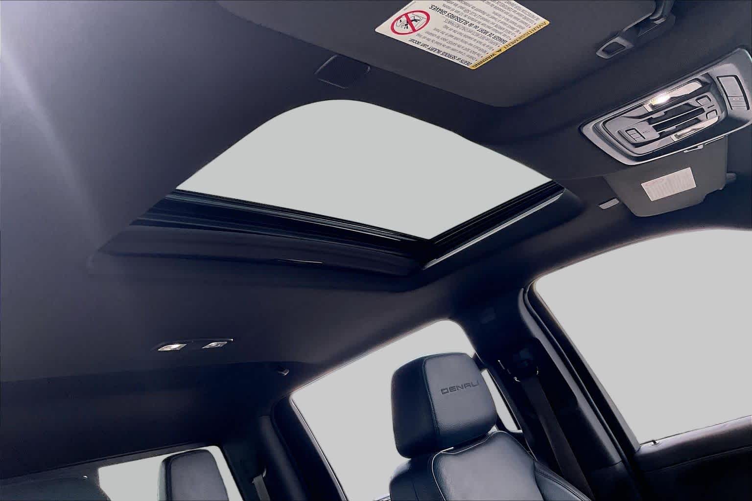 2023 GMC Sierra 2500HD Denali White Frost Tricoat at HGreg Houston