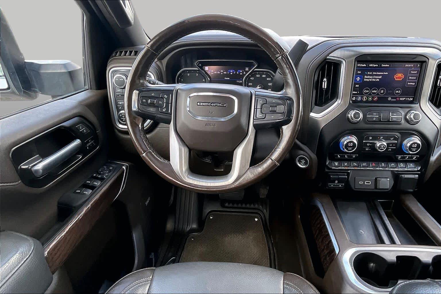 2023 GMC Sierra 2500HD Denali White Frost Tricoat at HGreg Houston