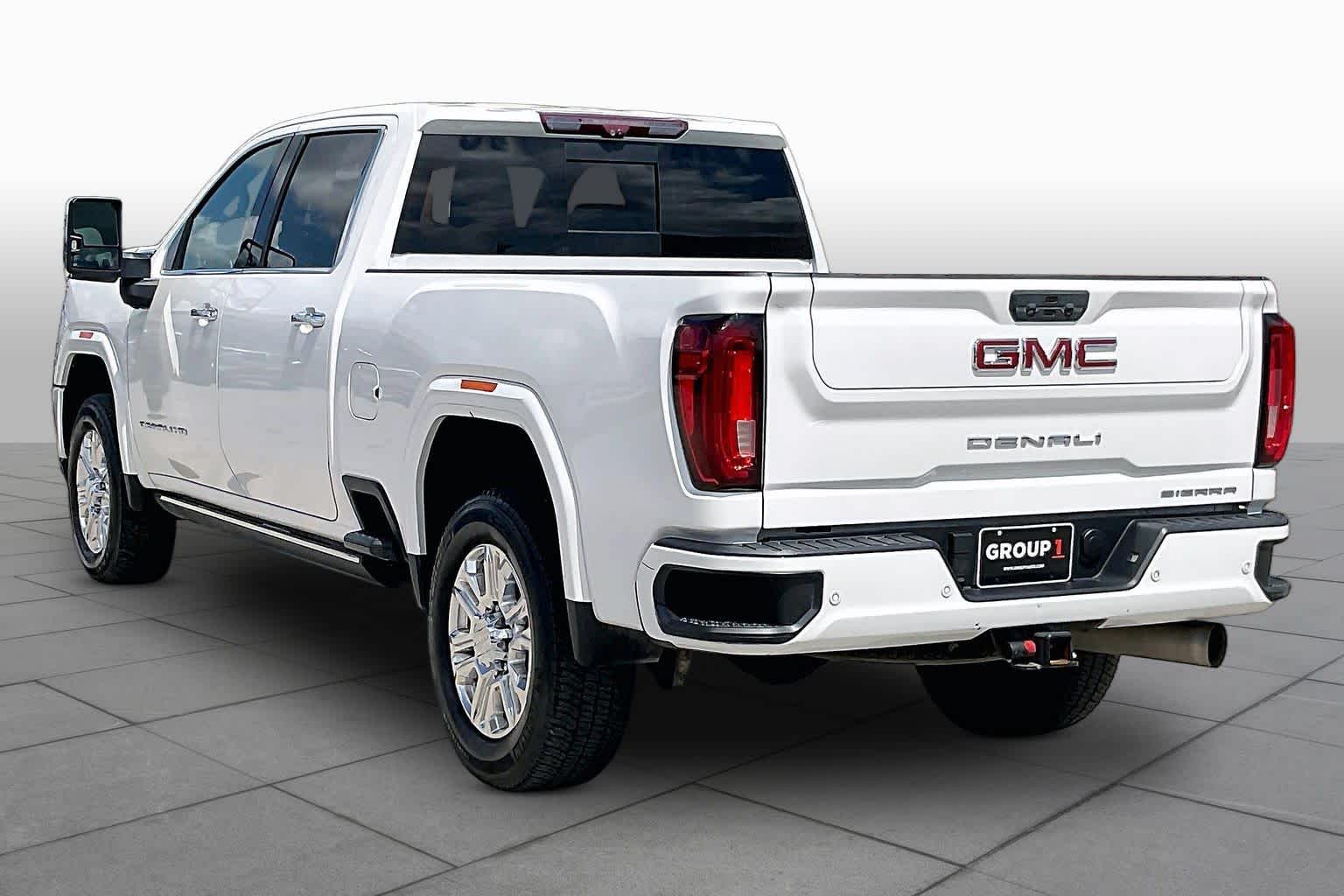 2023 GMC Sierra 2500HD Denali White Frost Tricoat at HGreg Houston