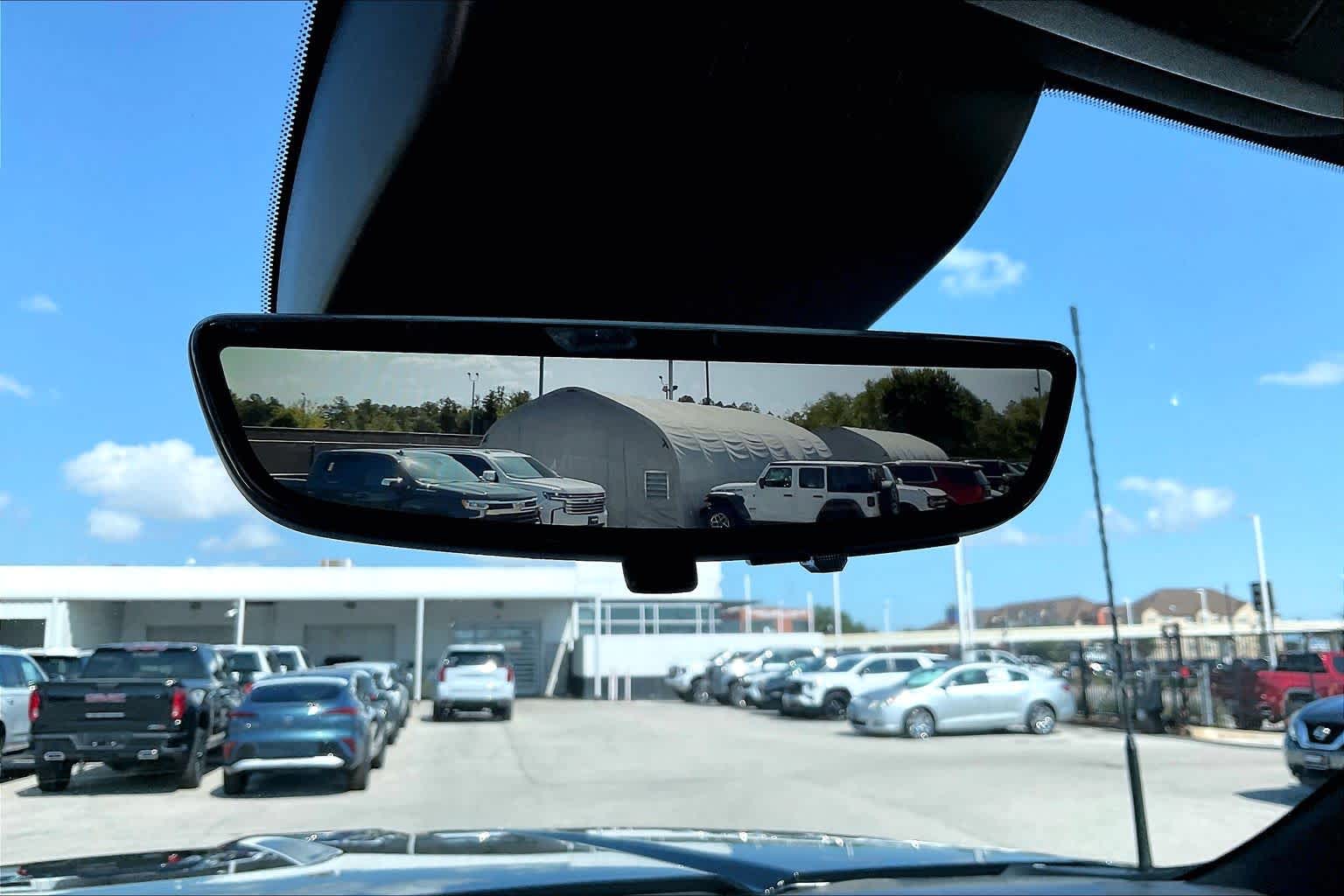 2024 GMC Sierra 3500HD photo 33 of 35