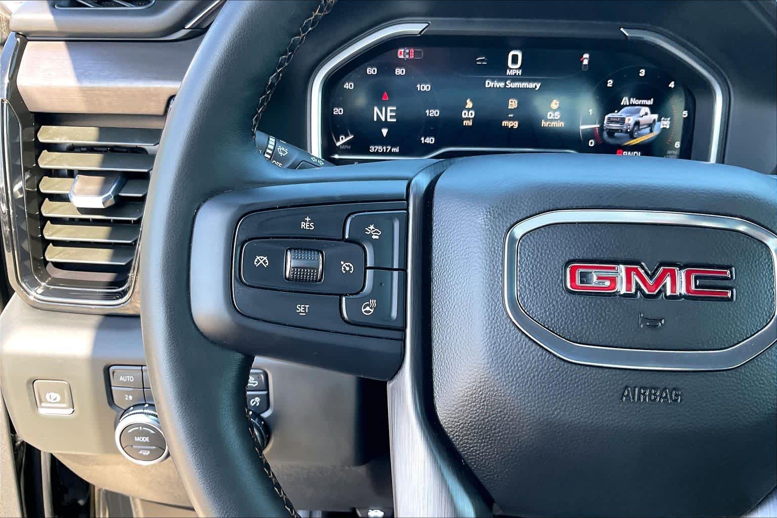 2024 GMC Sierra 3500HD photo 24 of 35