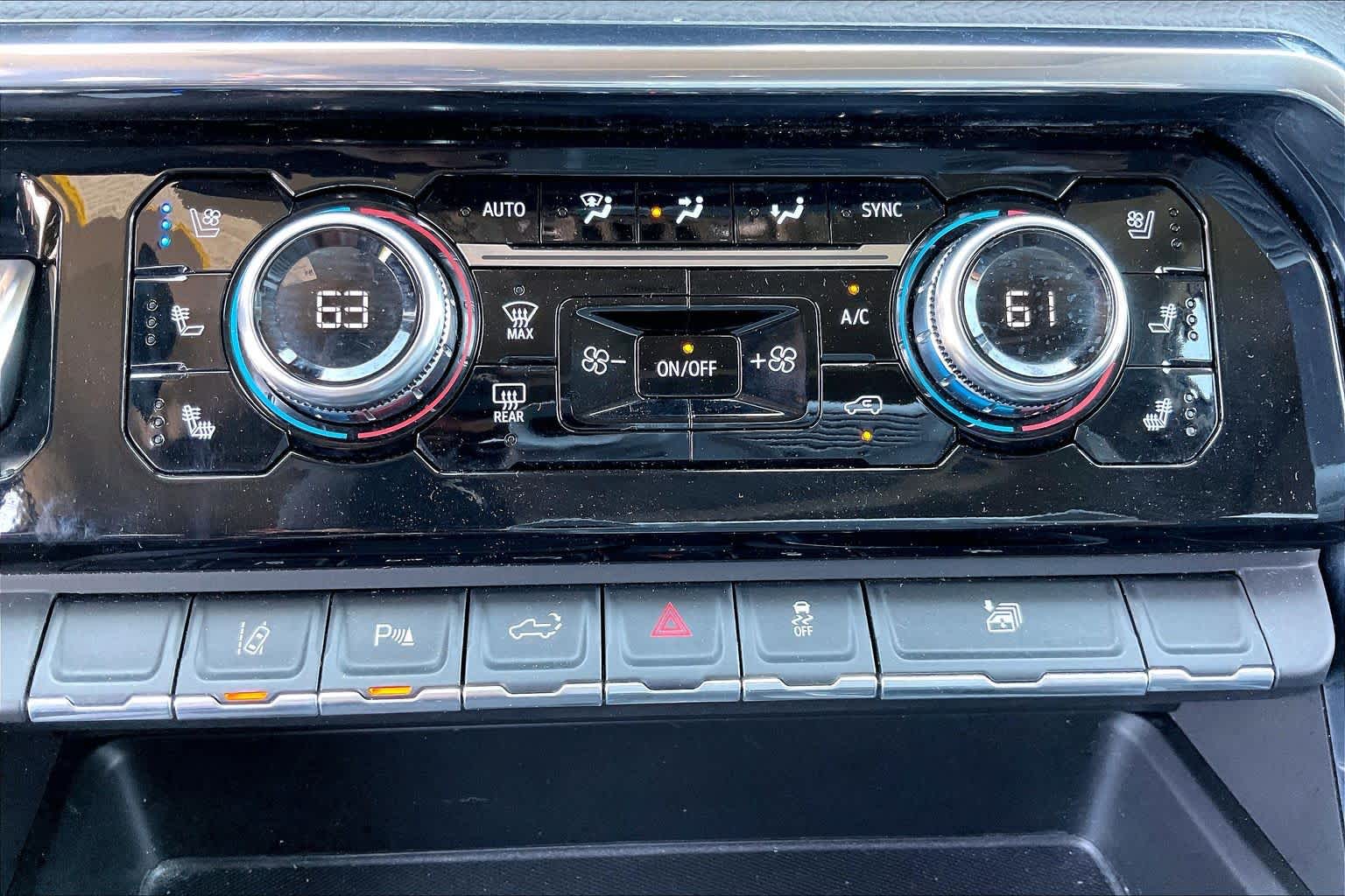 2024 GMC Sierra 3500HD Denali Onyx Black at Group 1 GMC Buick South