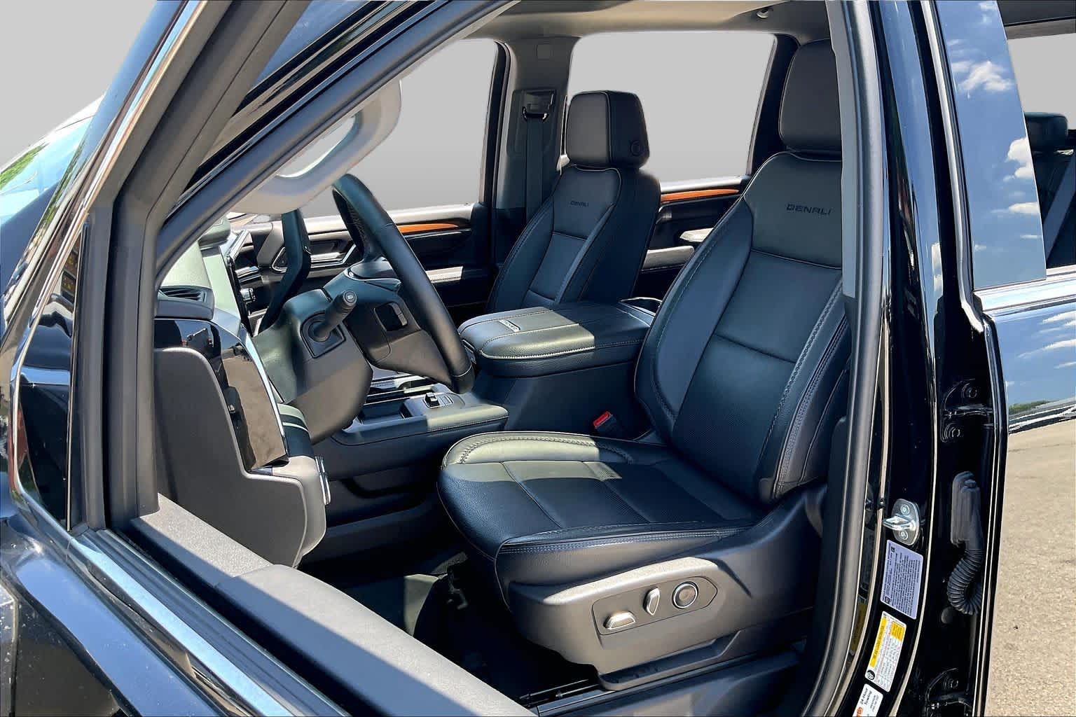 2024 GMC Sierra 3500HD Denali Onyx Black at Group 1 GMC Buick South
