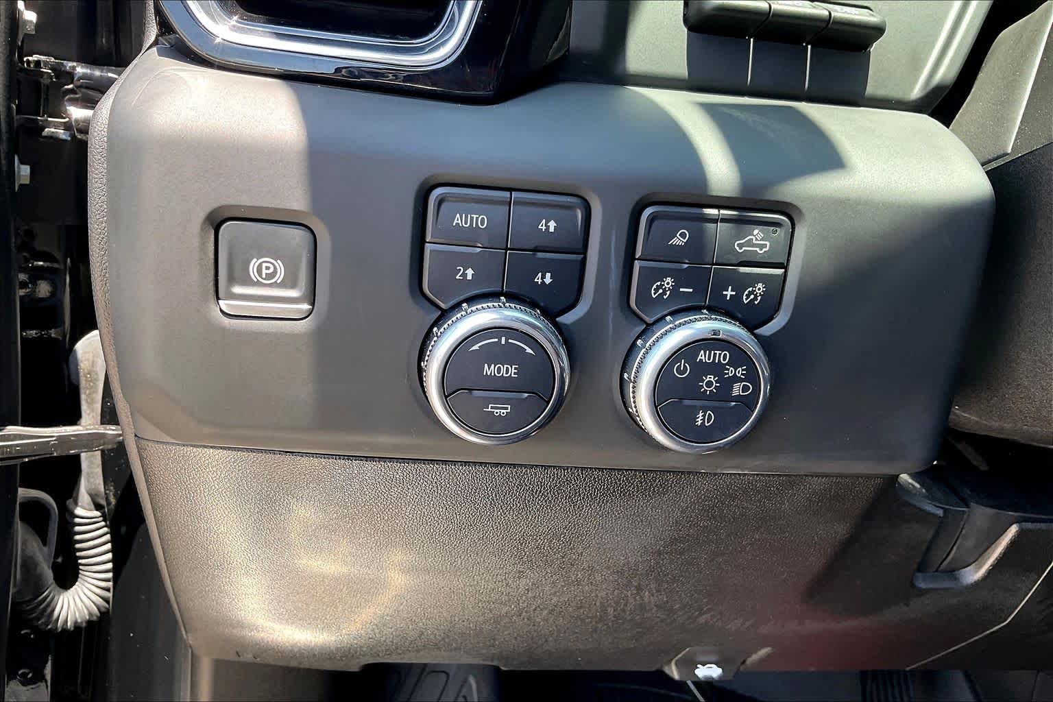 2024 GMC Sierra 3500HD Denali Onyx Black at Group 1 GMC Buick South