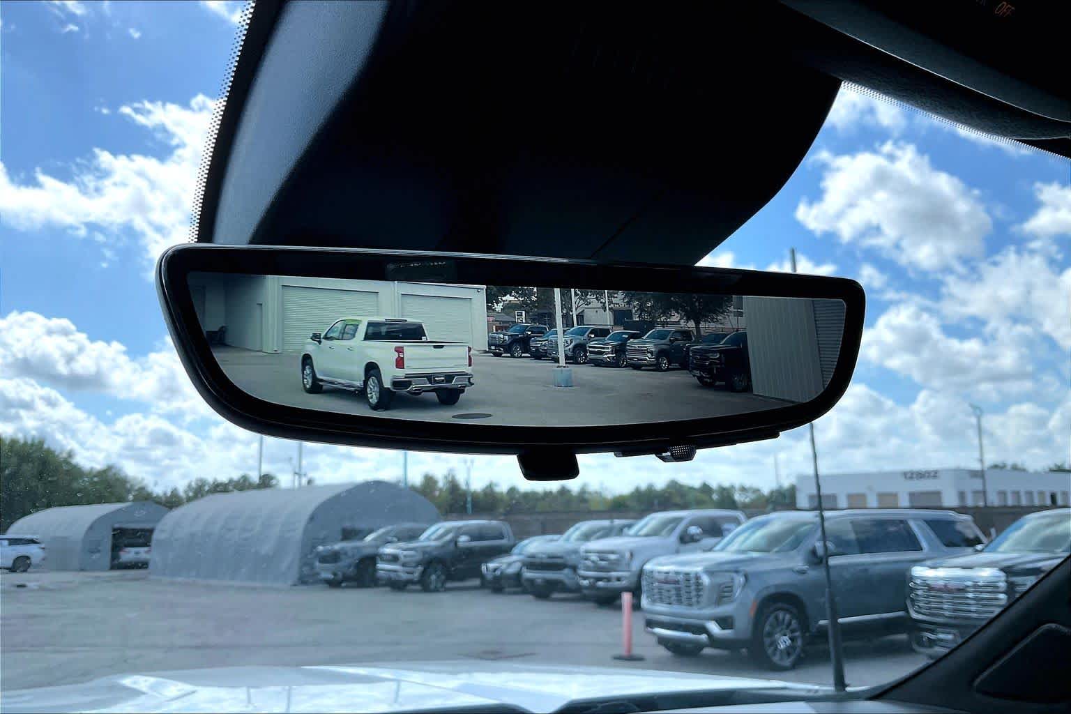 2024 GMC Sierra 2500HD photo 34 of 35
