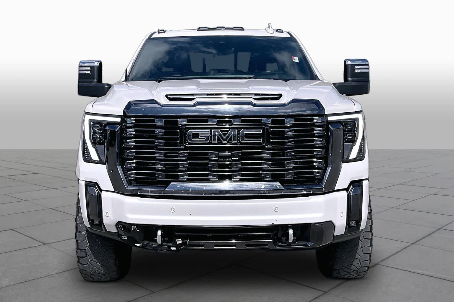 2024 GMC Sierra 2500HD photo 4 of 35