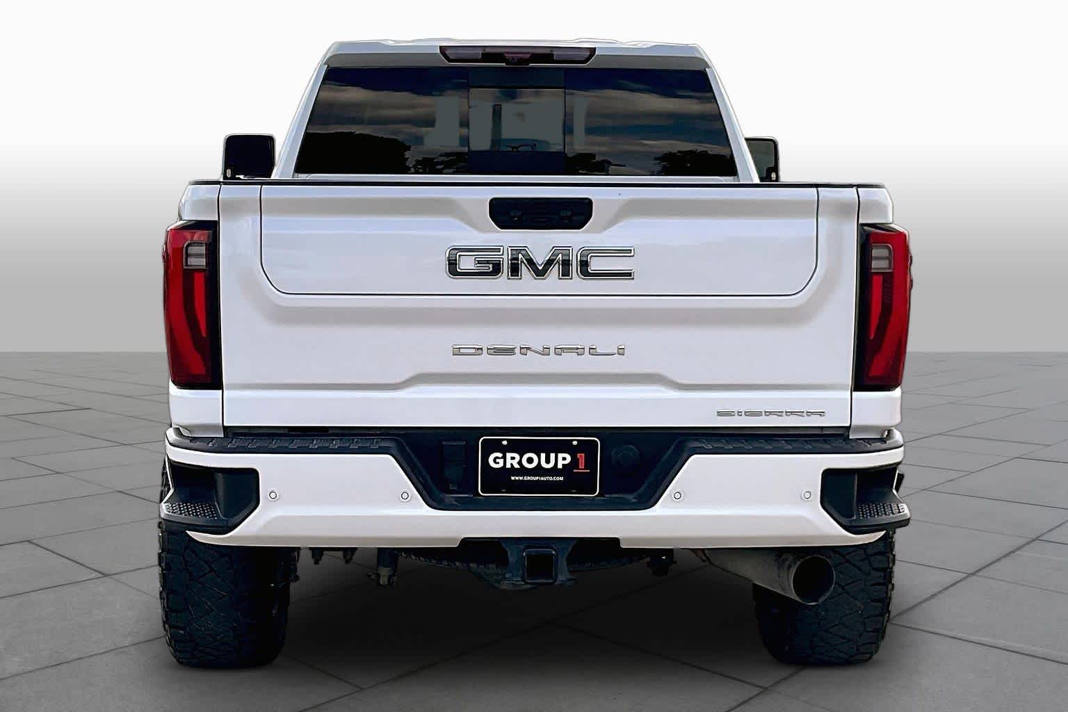 2024 GMC Sierra 2500HD photo 5 of 35