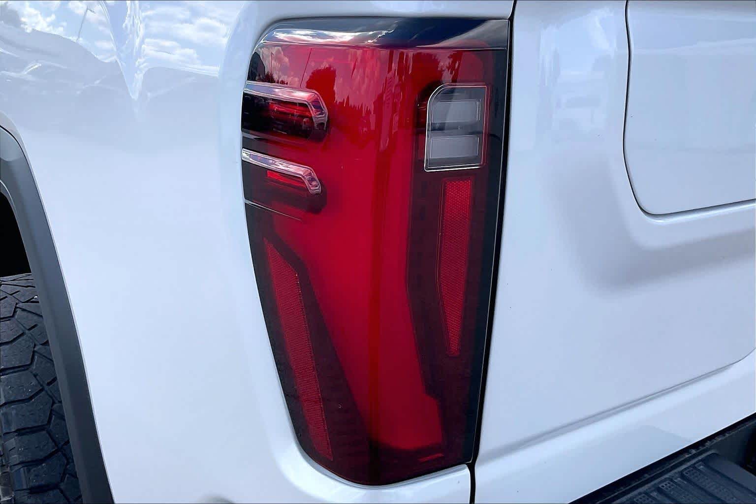 2024 GMC Sierra 2500HD photo 29 of 35