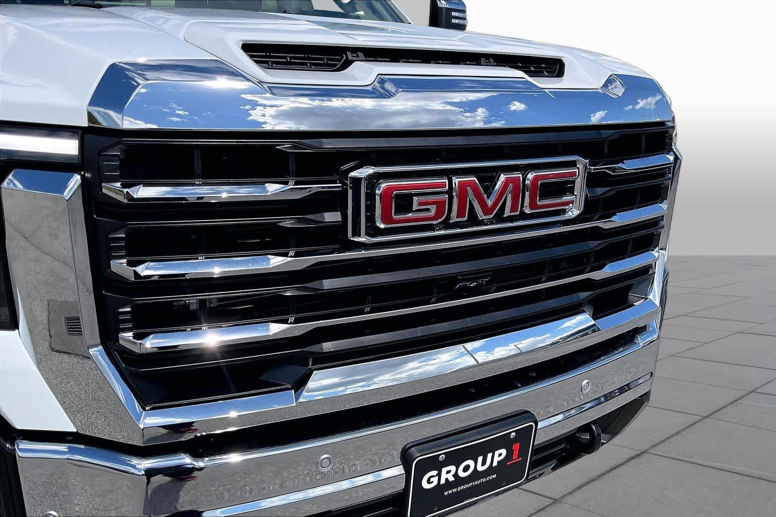 2026 GMC Sierra 2500HD photo 30 of 35