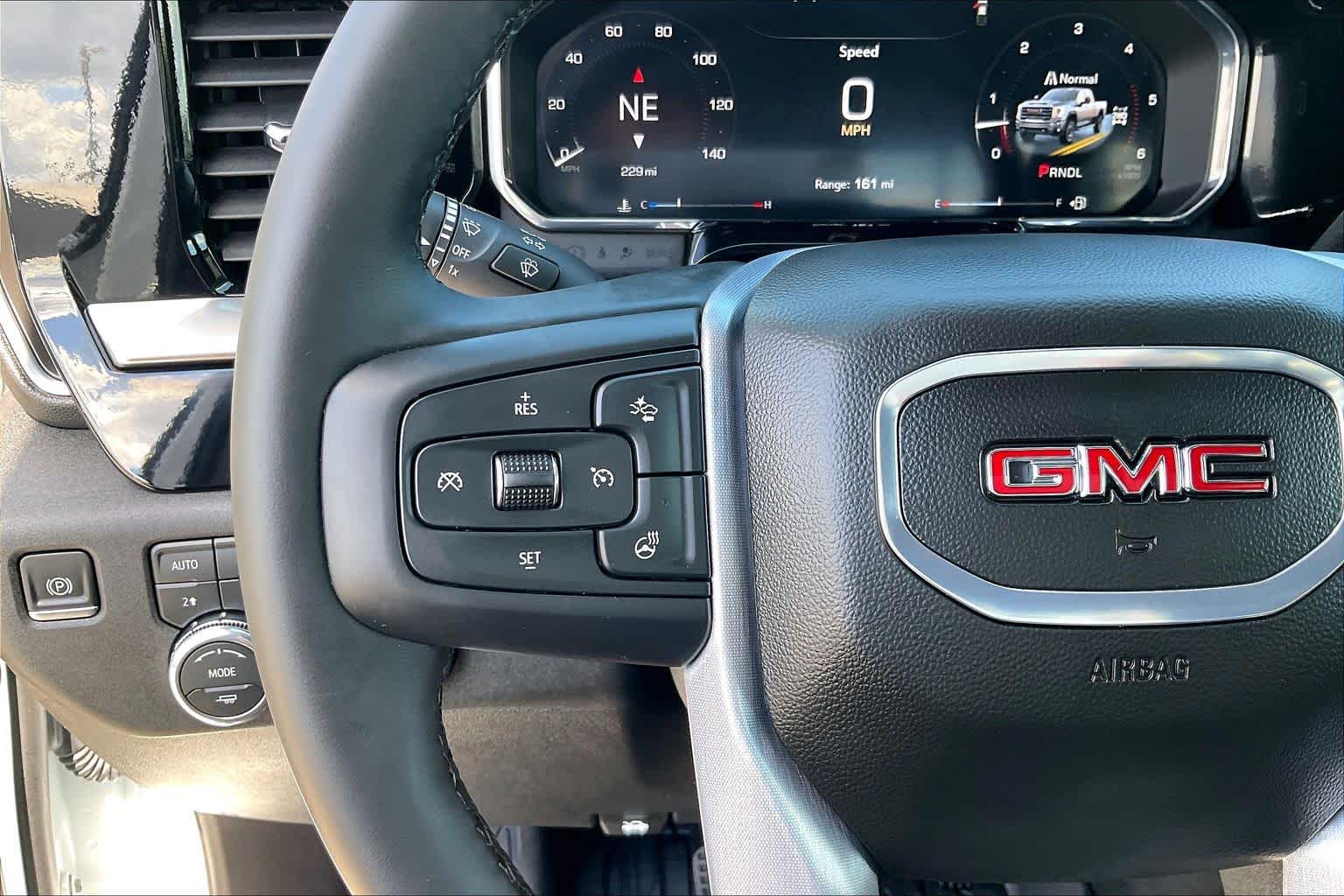 2026 GMC Sierra 2500HD photo 24 of 35