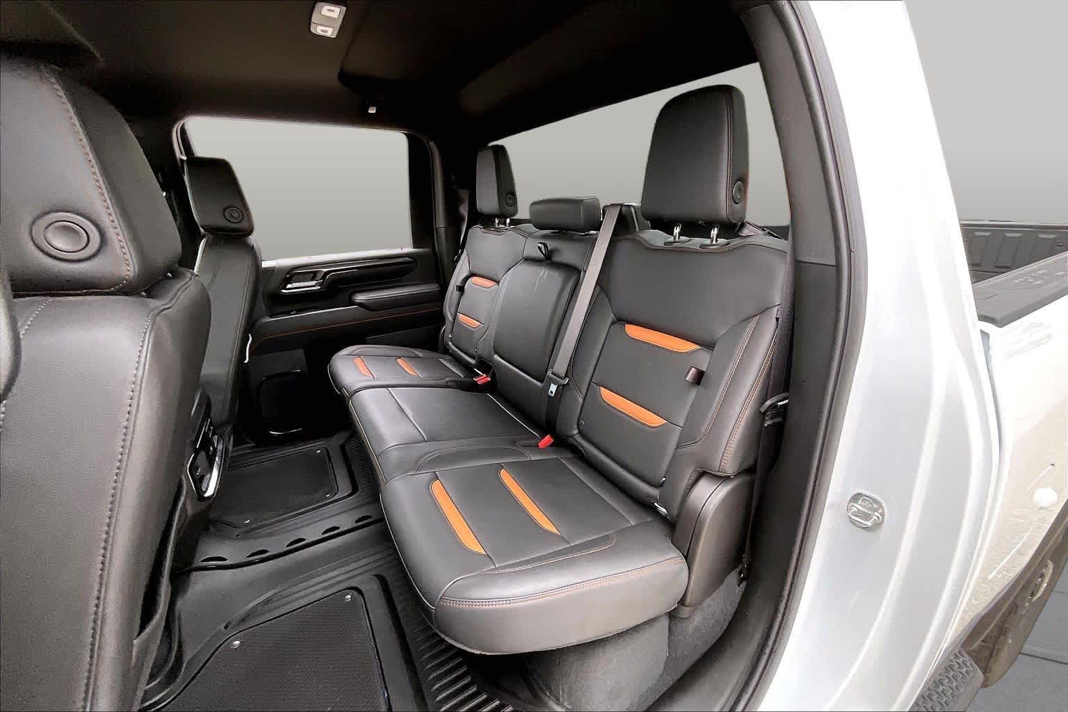 2025 GMC Sierra 2500HD photo 19 of 34