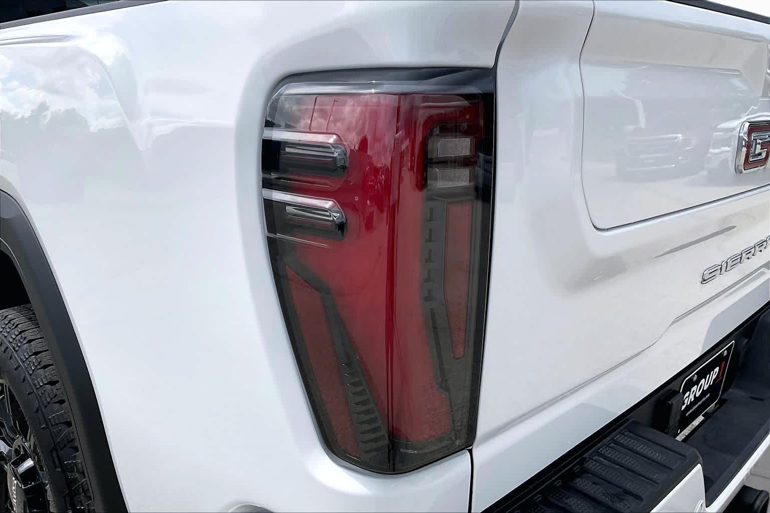 2025 GMC Sierra 2500HD photo 28 of 34