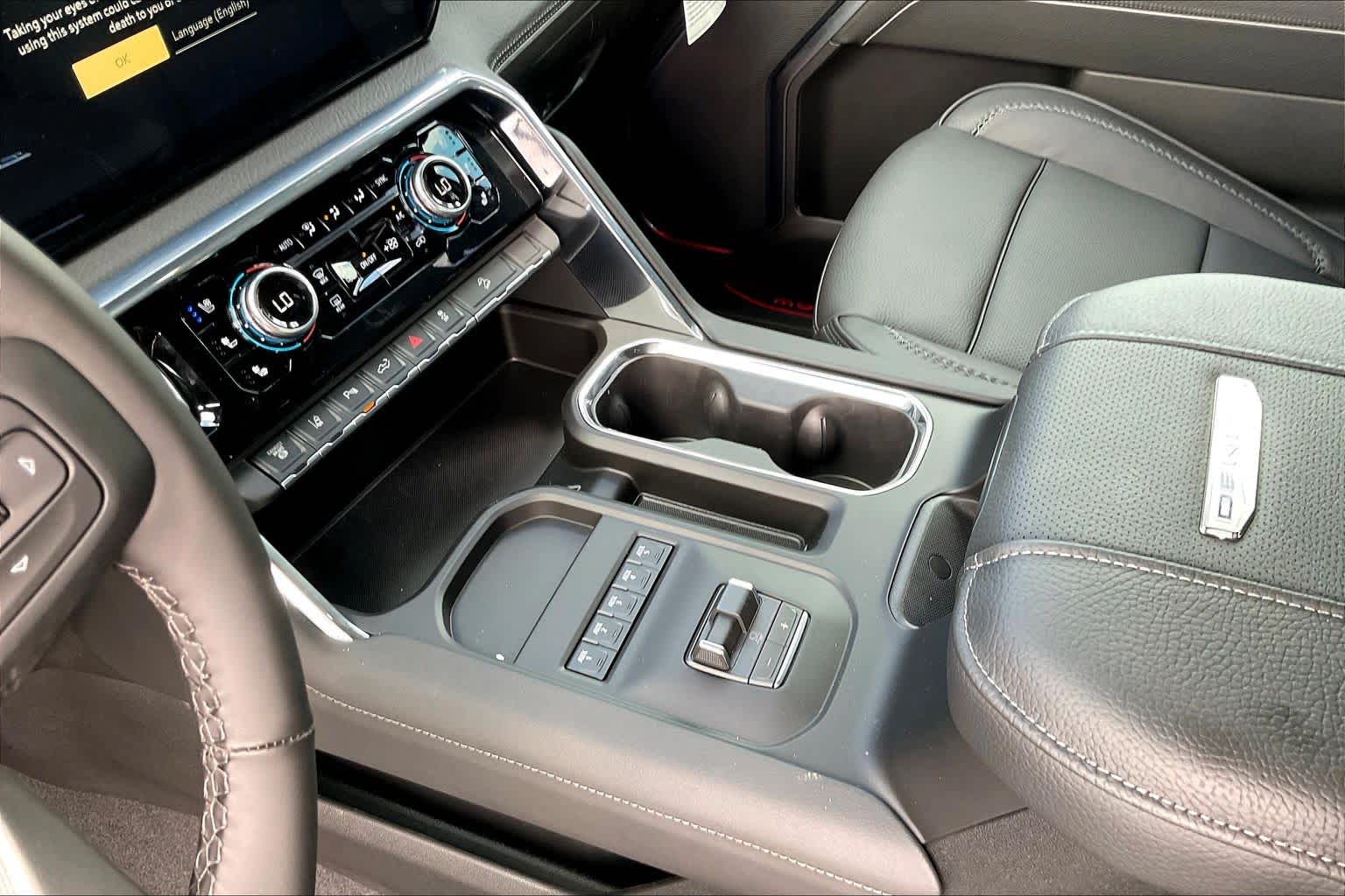 2026 GMC Sierra 2500HD Denali - 10