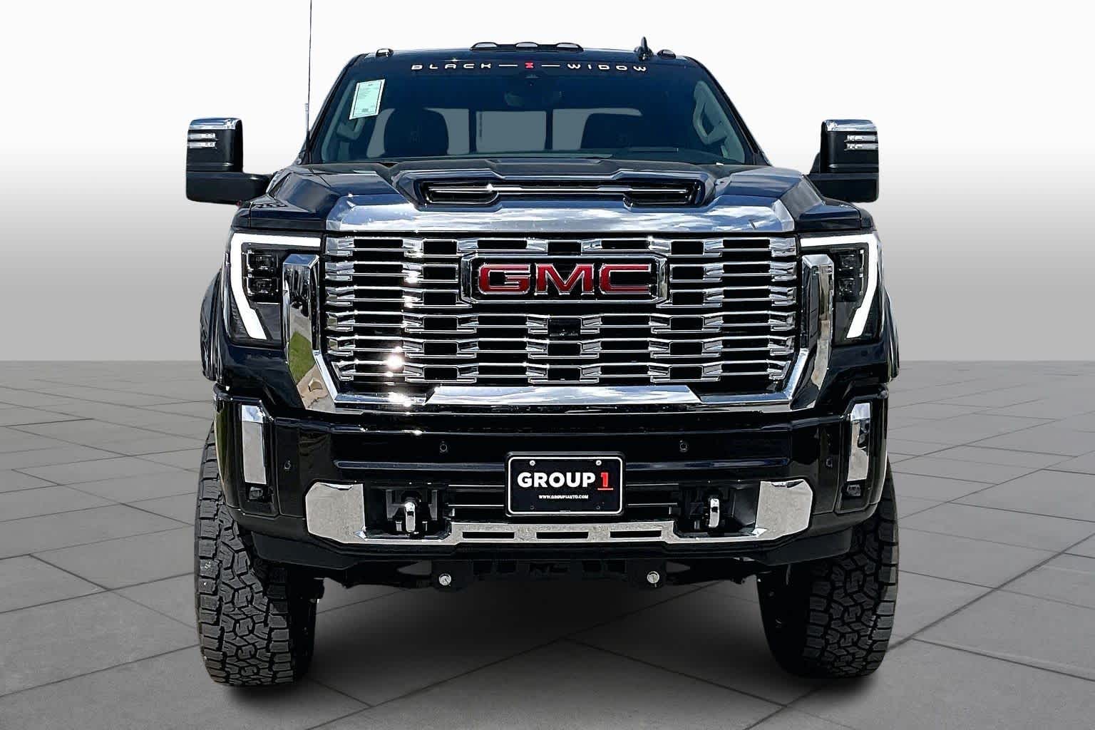 2026 GMC Sierra 2500HD Denali - 2