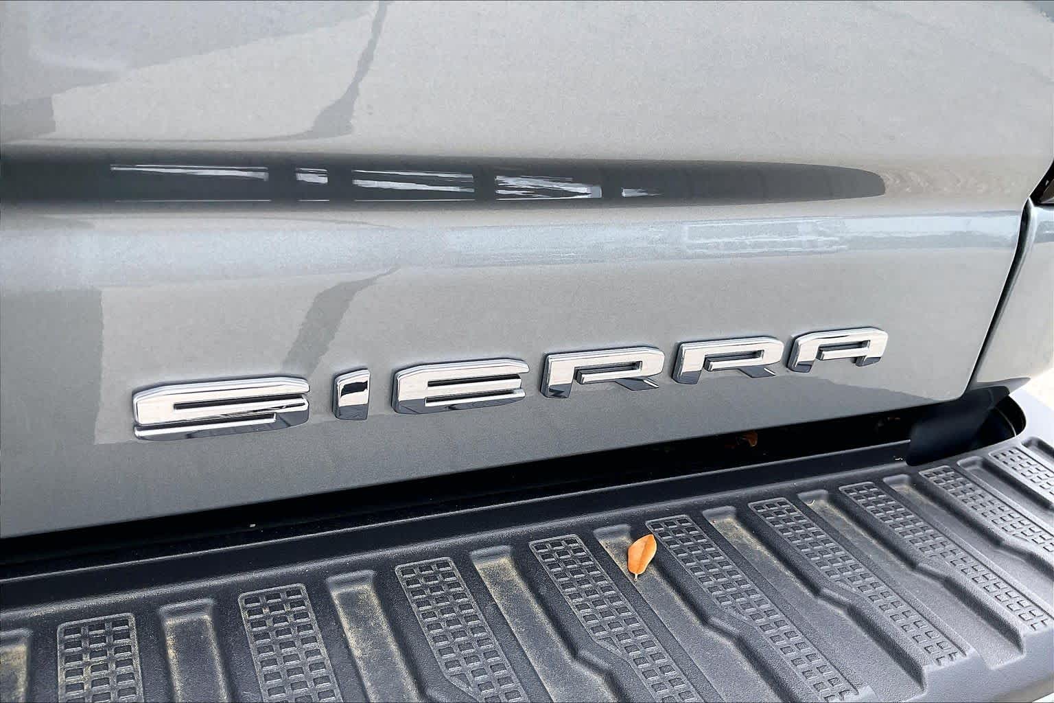 2025 GMC Sierra 3500HD Denali Ultimate Sterling Metallic at Group 1 GMC Buick South