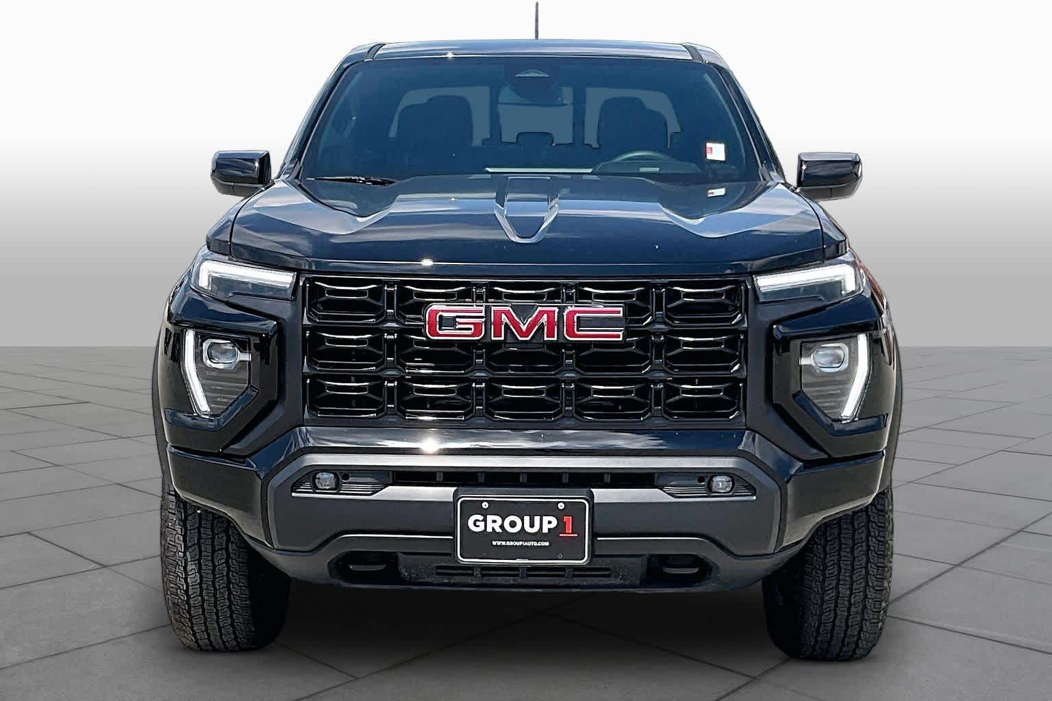 2025 GMC Canyon 2WD Elevation - 3