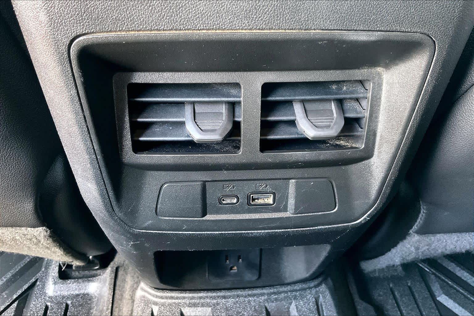2023 GMC Canyon 2WD Elevation Summit White at Group 1 GMC Buick South