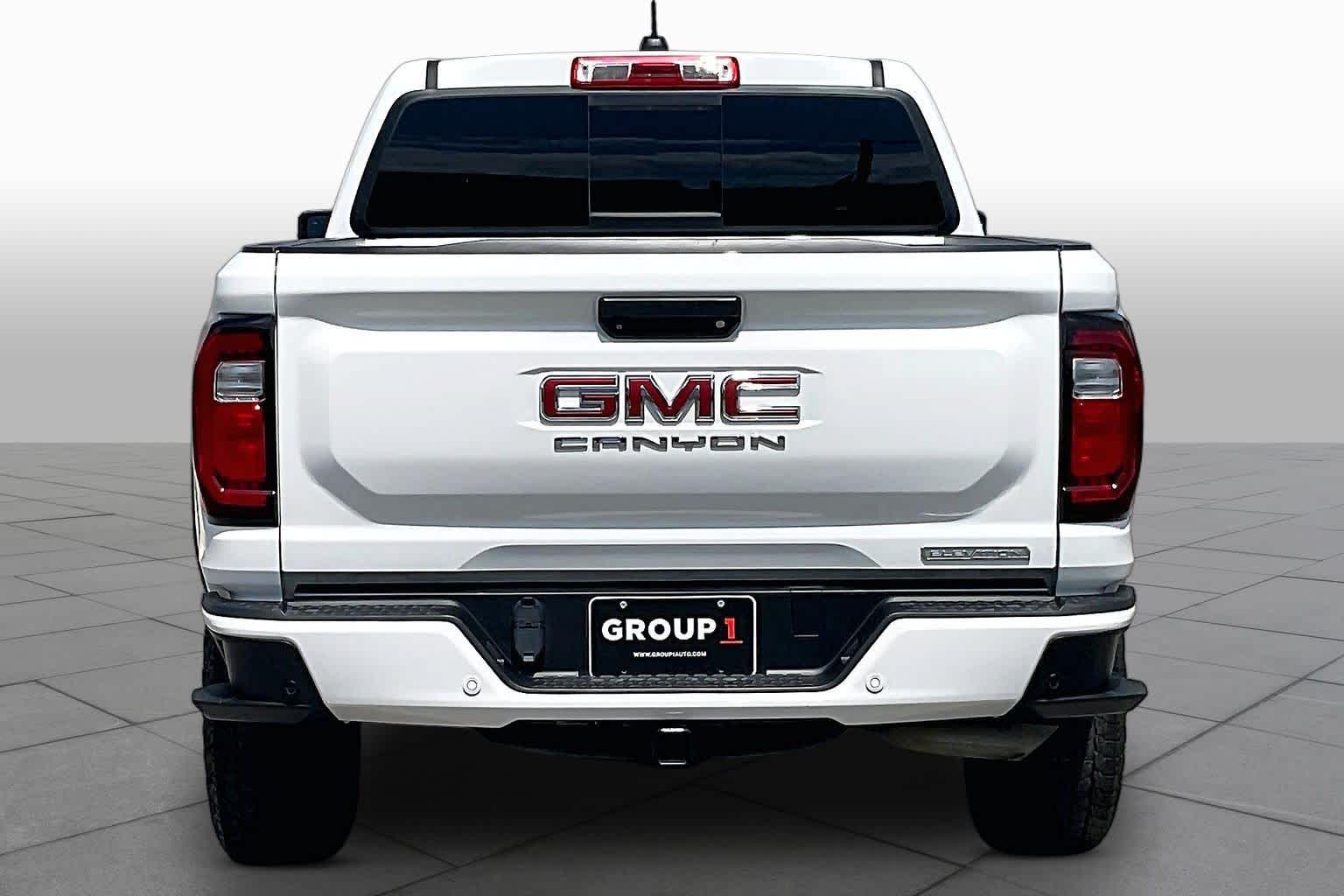 2023 GMC Canyon 2WD Elevation Summit White at Group 1 GMC Buick South