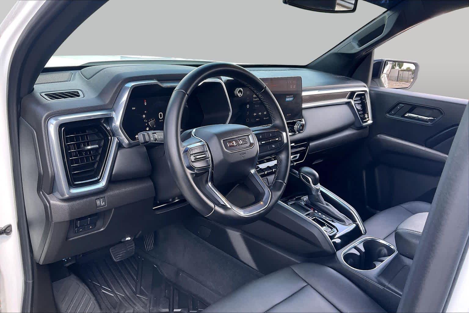 2023 GMC Canyon 2WD Elevation Summit White at Group 1 GMC Buick South