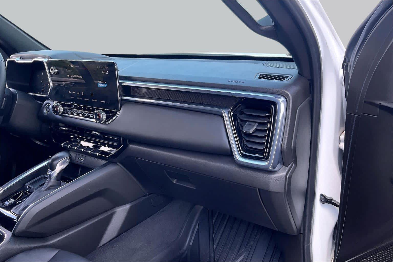 2023 GMC Canyon 2WD Elevation Summit White at Group 1 GMC Buick South