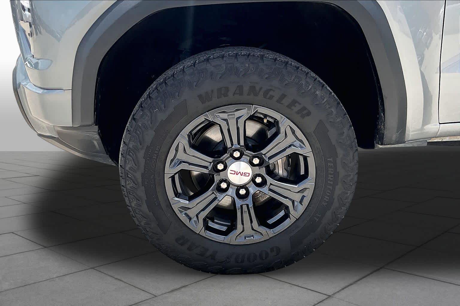 2024 GMC Canyon 2WD Elevation Sterling Metallic at AutoNation Chrysler Jeep Dodge Ram Spring