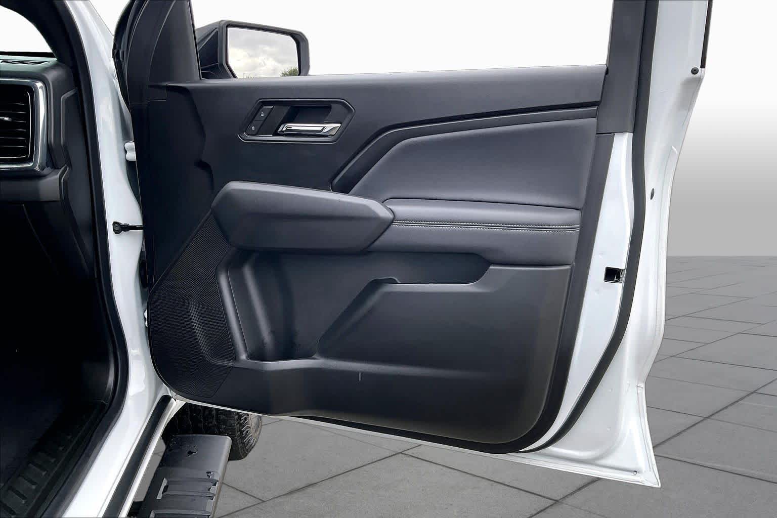 2024 GMC Canyon photo 22 of 34