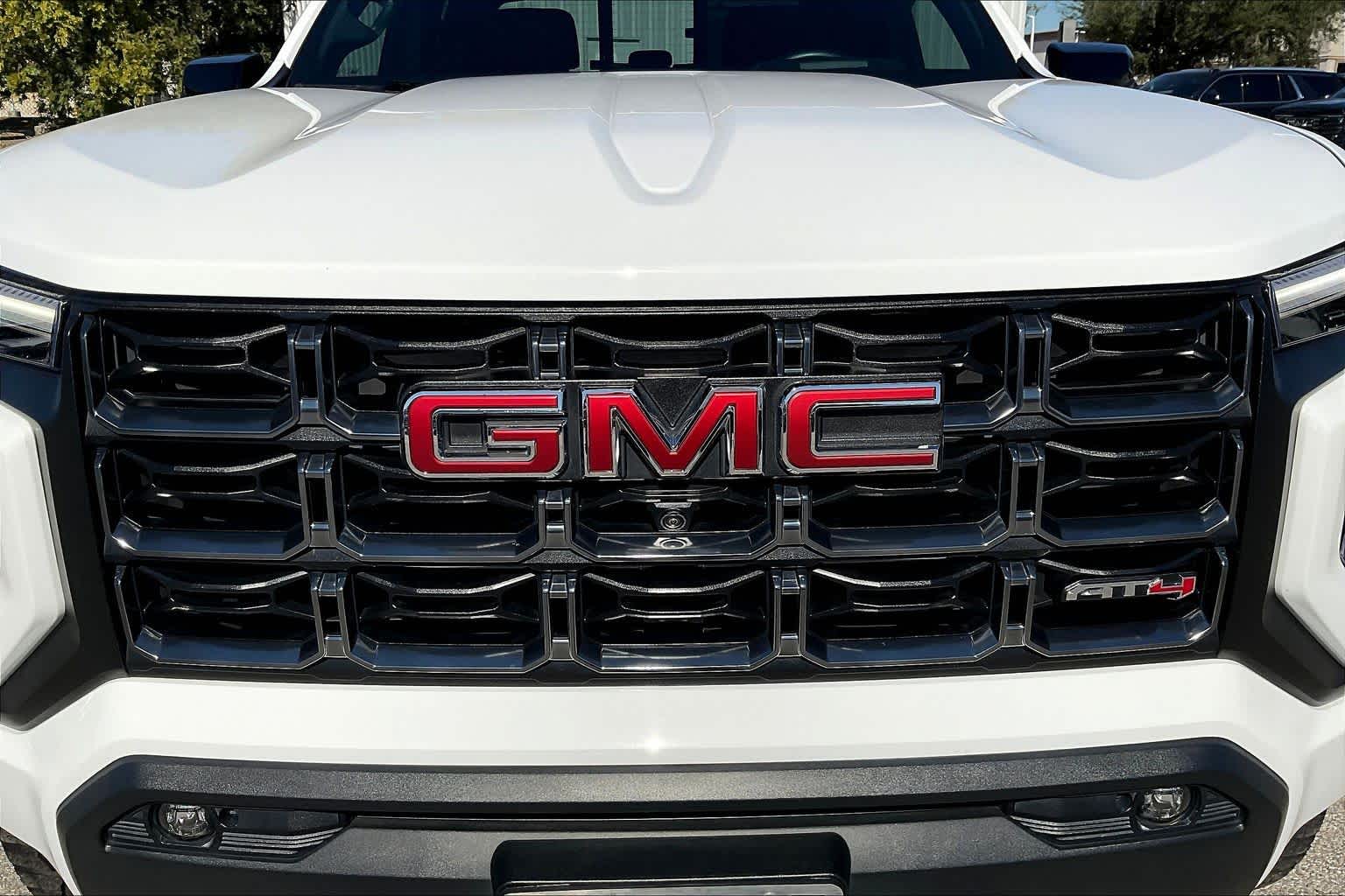 2023 GMC Canyon 4WD AT4 Summit White at Group 1 GMC Buick South