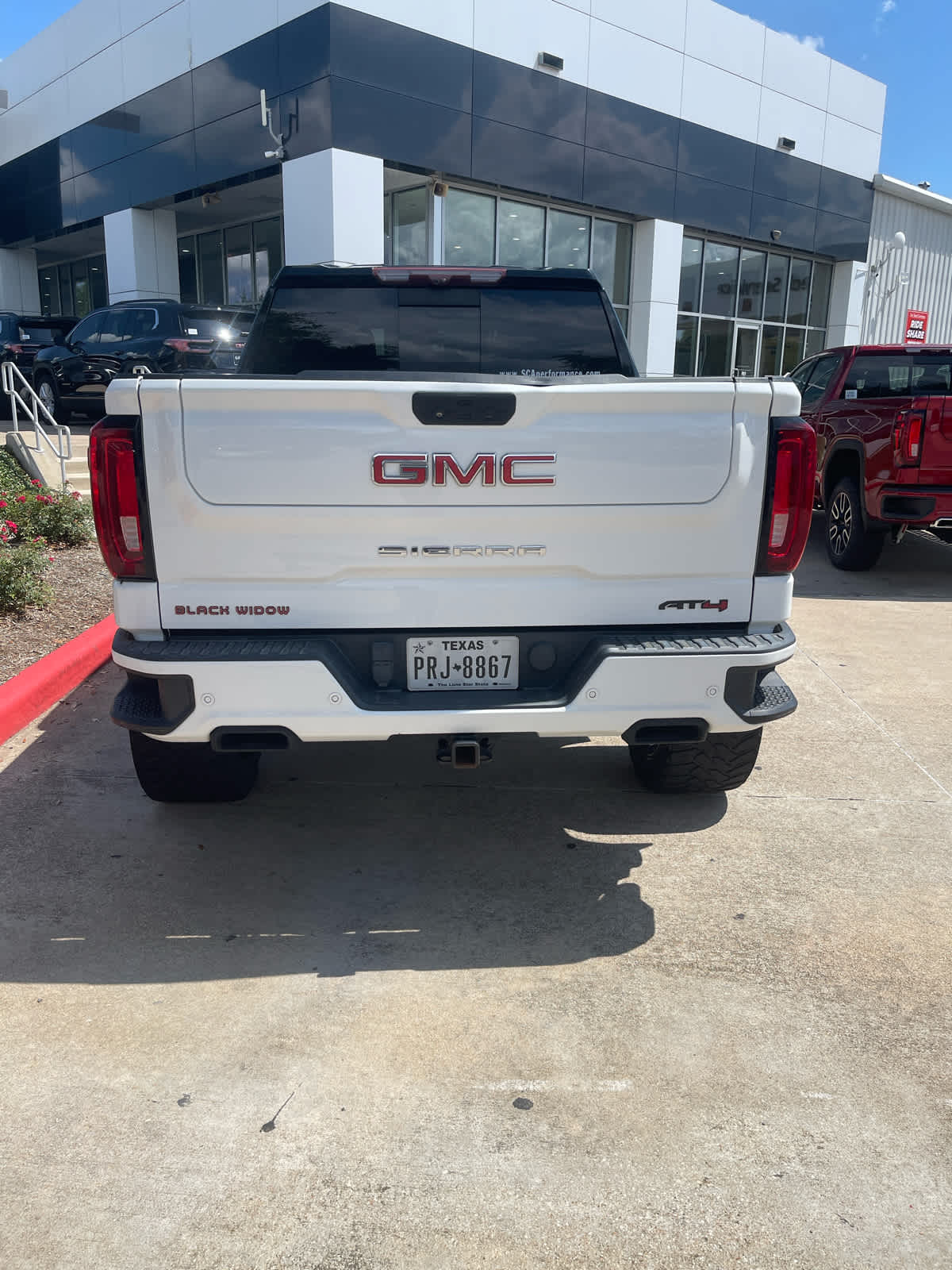 2021 GMC Sierra 1500 AT4 Summit White at Group 1 GMC Buick South