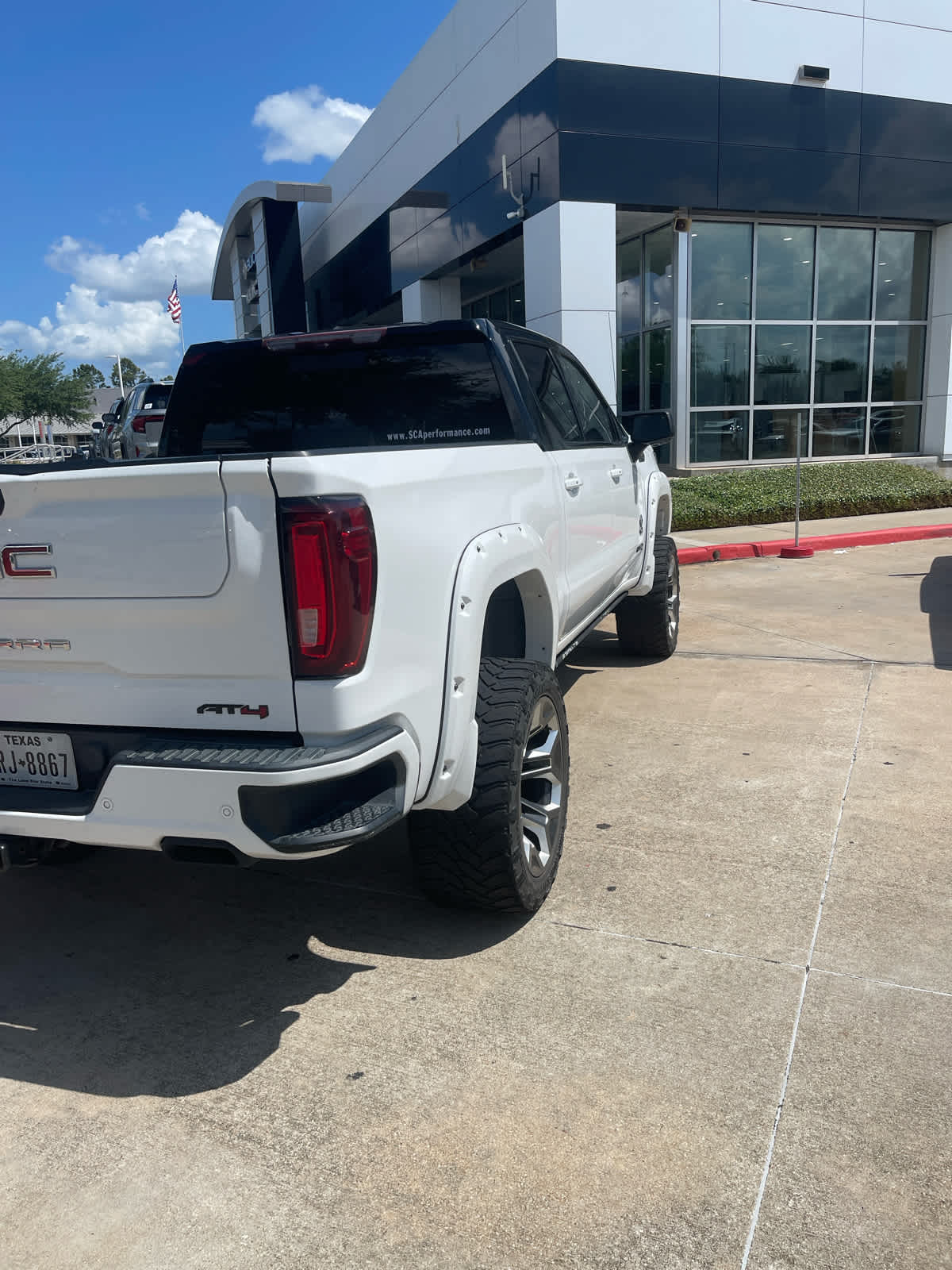 2021 GMC Sierra 1500 AT4 Summit White at Group 1 GMC Buick South