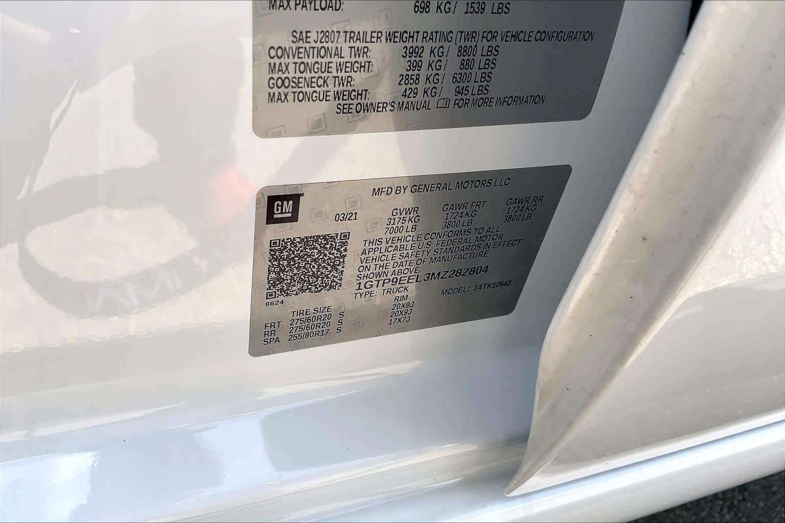 2021 GMC Sierra 1500 AT4 Summit White at Group 1 GMC Buick South