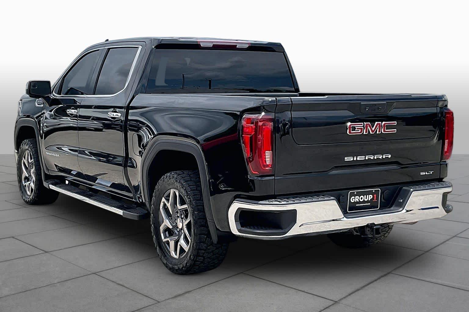 2022 GMC Sierra 1500 SLT Onyx Black at Group 1 GMC Buick South