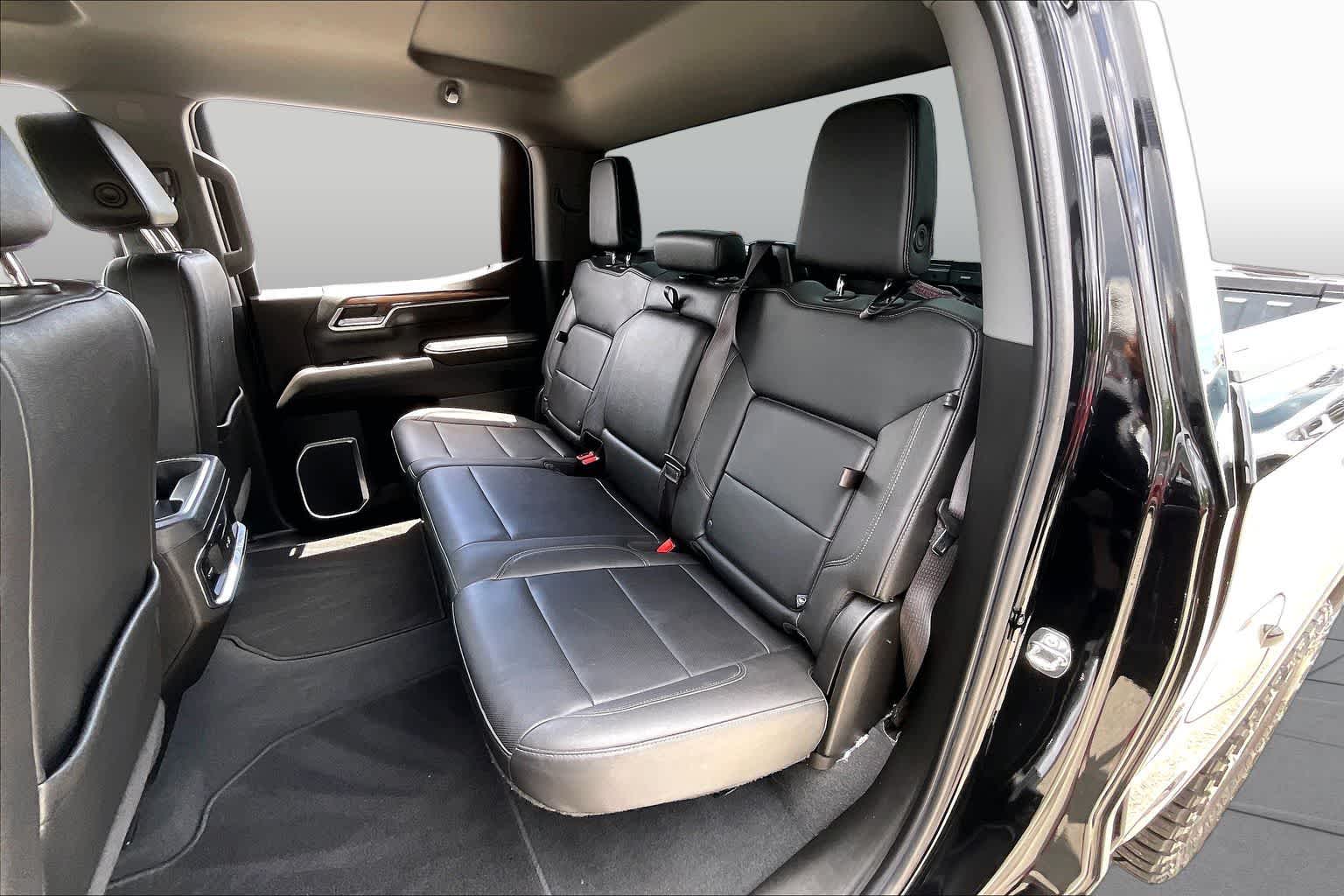 2022 GMC Sierra 1500 SLT Onyx Black at Group 1 GMC Buick South