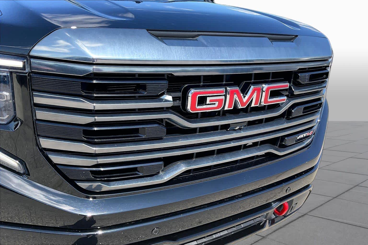 2023 GMC Sierra 1500 photo 30 of 35
