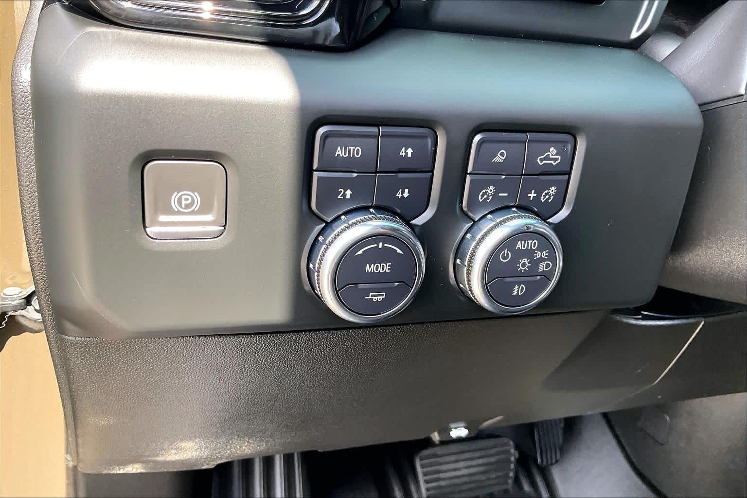 Certified Used 2023 DEEP BRONZE METALLIC GMC AT4 image 15