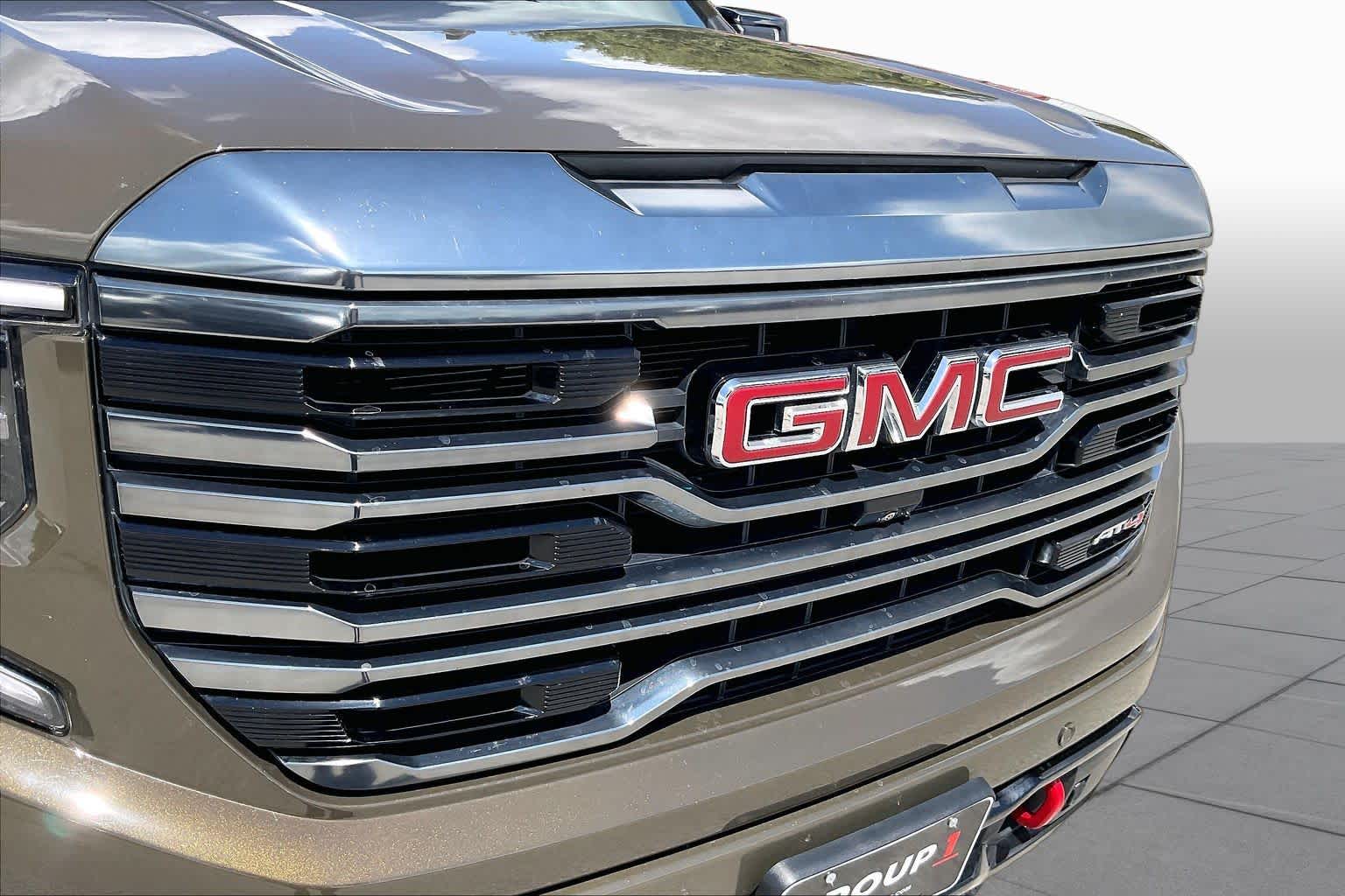 Certified Used 2023 DEEP BRONZE METALLIC GMC AT4 image 30