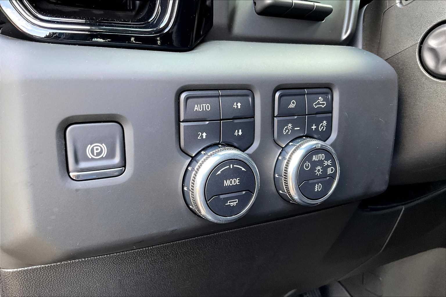 2025 GMC Sierra 1500 AT4 Onyx Black at Group 1 GMC Buick South