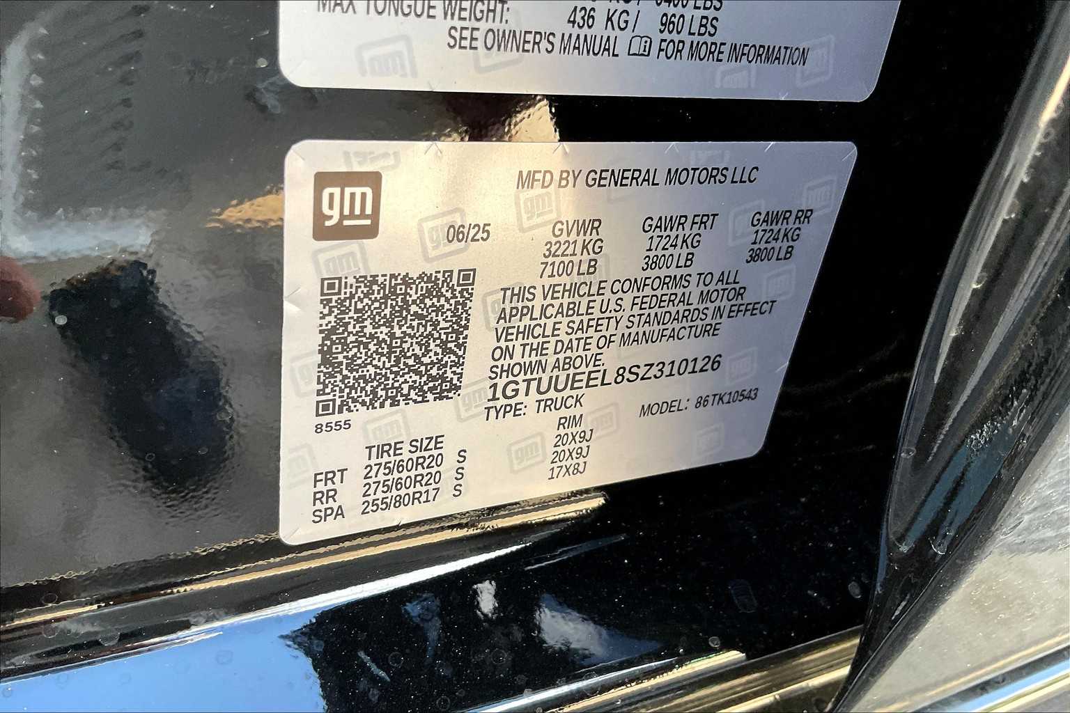 2025 GMC Sierra 1500 AT4 Onyx Black at Group 1 GMC Buick South