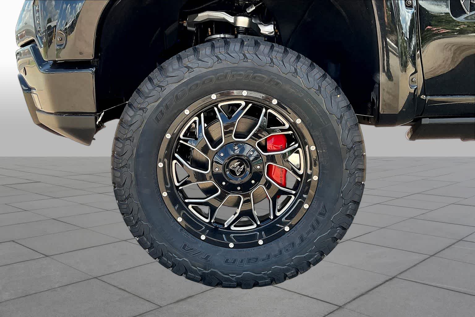 2025 GMC Sierra 1500 AT4 Onyx Black at Texan GMC Buick