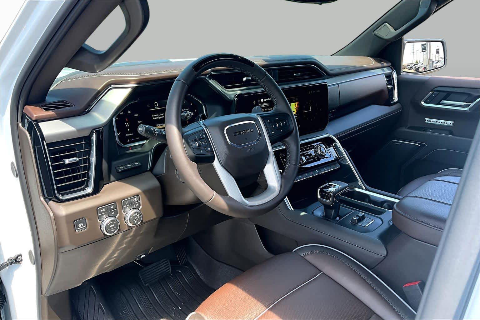 2026 GMC Sierra 1500 photo 18 of 37