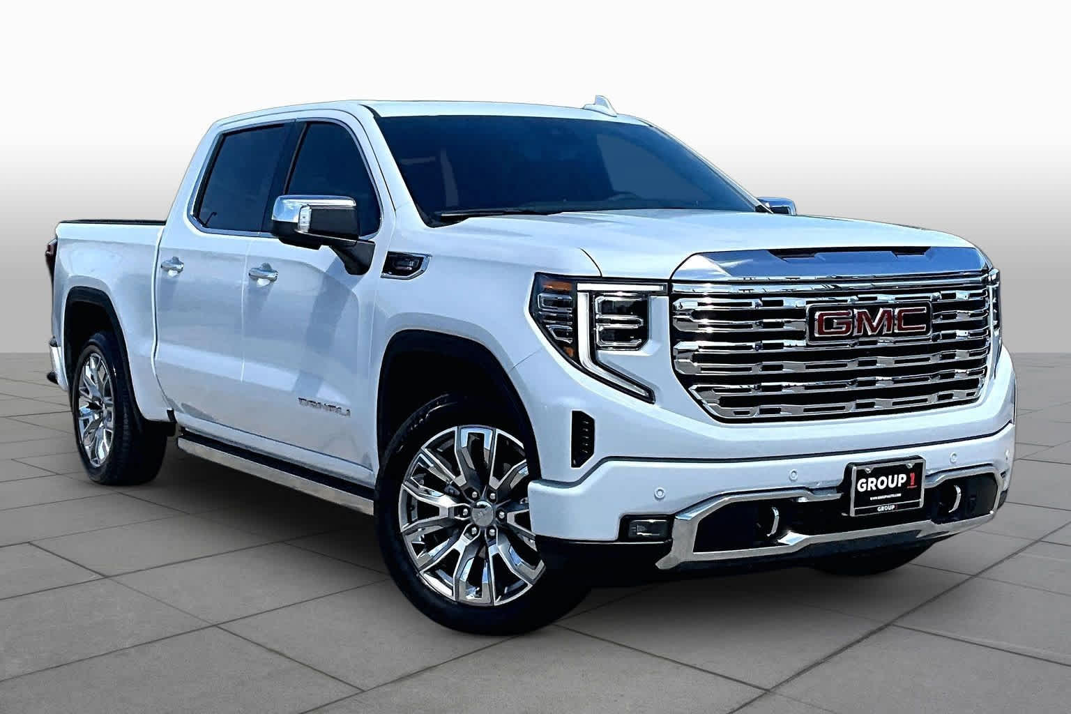 2026 GMC Sierra 1500 photo 3 of 37
